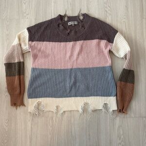 🛍️ Distressed striped sweater size M